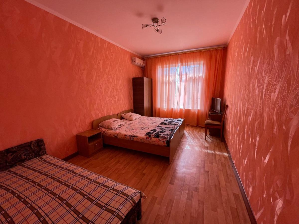 Гостевой Дом Светлана Hotel Leselidze Exterior photo